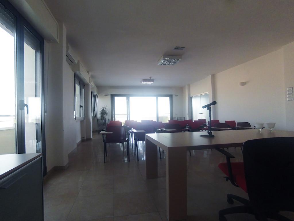 Hotel Acropolis Cattolica Luaran gambar